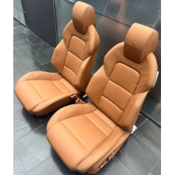 Ferrari FF Sitze Set Seat Entertainment rechts und links right and left