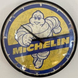 Michelin Wanduhr 31 cm